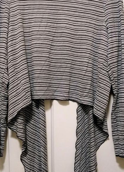 Versatile Striped, Lightweight Cardigan - Picture 16 of 16